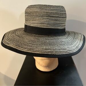Solar Escape One Size Black & Beige Stripe Sun Hat with Wide Brim UV Protection